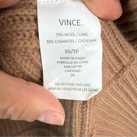 Vince Camel Directional Ribbed Wool Cashmere Sweater - Picture 11 of 11
